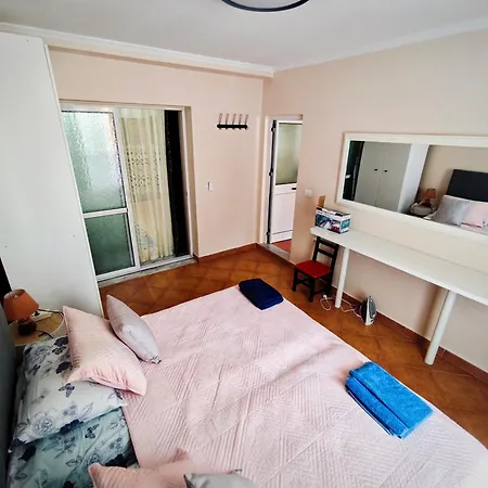 Apartament 2 *
